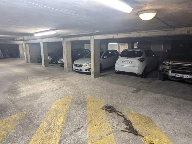 Garage vente à Tours