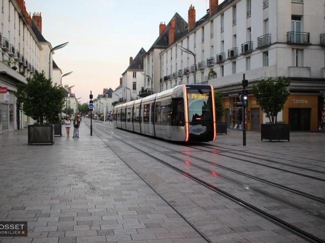 Garage vente à Tours