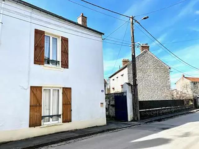 Maison vente à Fontainebleau, Tousson