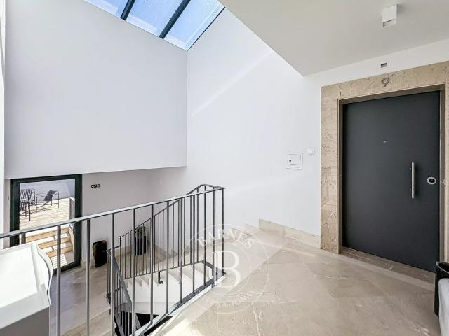 Apartamento alugar em Santo António do Estoril, Cascais