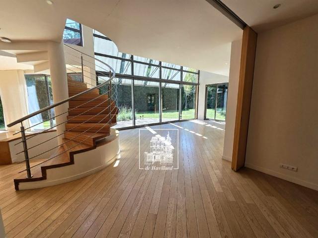 Maison location à Nanterre, Garches