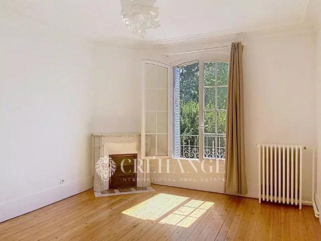 Maison location à Saint-Germain-en-Laye, L'etang-la-ville