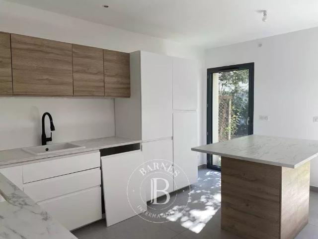 Maison location à Nanterre, Puteaux