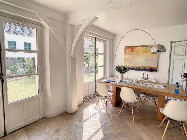 Maison location à Versailles, La Celle-saint-cloud