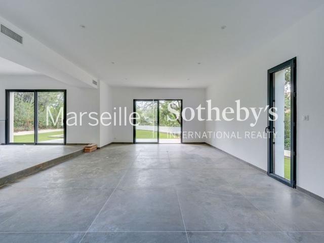 Maison location à Marseille, Roquevaire