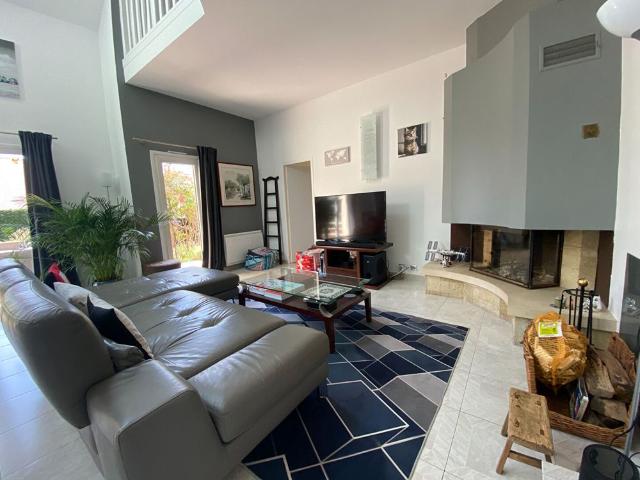 Maison location à Saint-Germain-en-Laye, Le Mesnil-le-roi