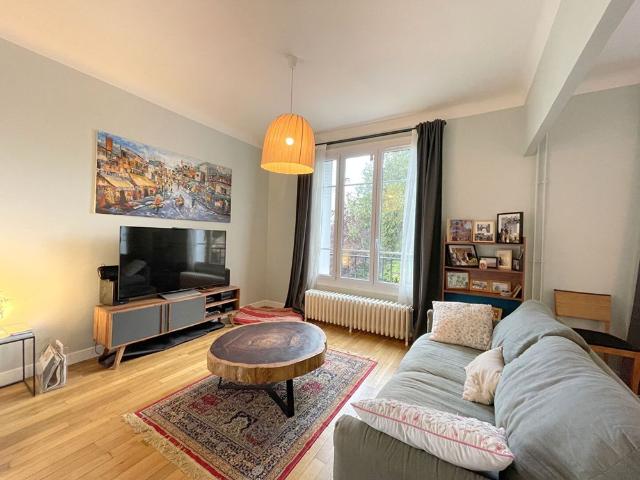 Maison location à Nanterre, Suresnes