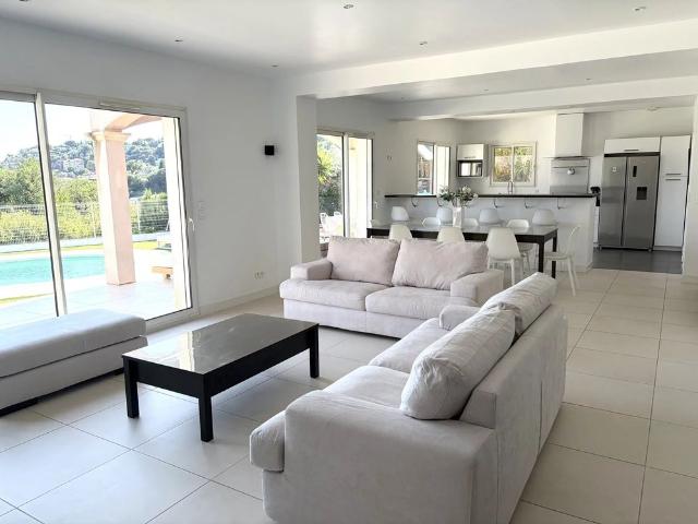 Maison location à Nice, Roquebrune-cap-martin