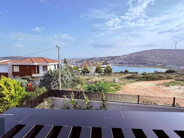 Çeşme, İzmir içerisinde satılık Villa