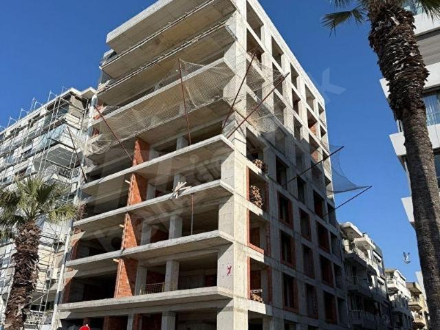 Karşiyaka, İzmir içerisinde satılık mülk