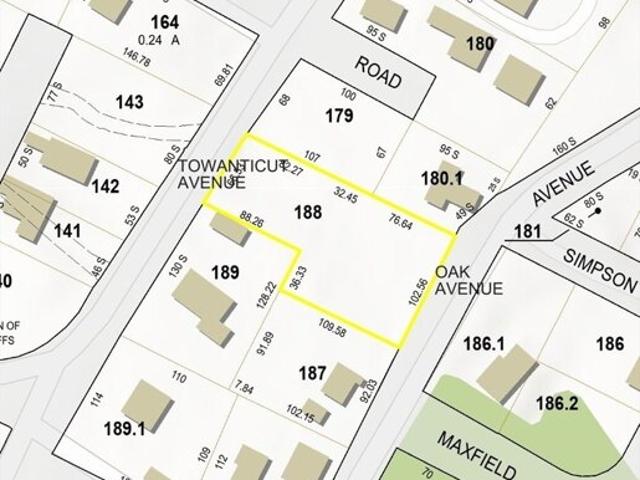 Land for sale in Oak Bluffs, Massachusetts