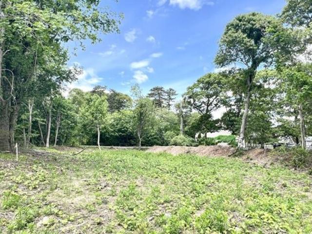 Land for sale in Oak Bluffs, Massachusetts