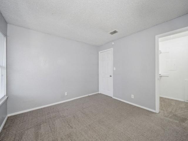 Apartment for rent in Shannon Park VI, Tulsa