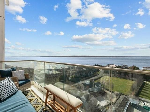 Condo for sale in Portsmouth
