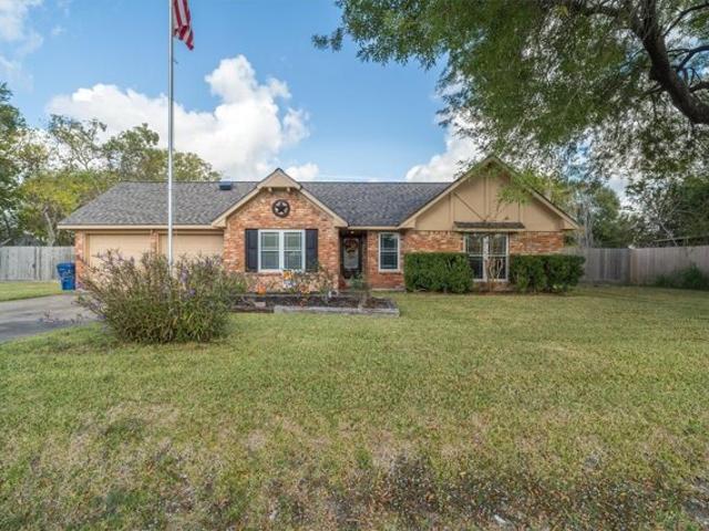 House for sale in Friendswood, Texas