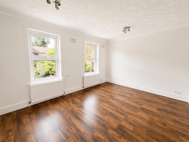 Studio for rent in Forest Gate, Greater London