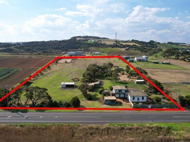 House for sale in Illowa, Victoria
