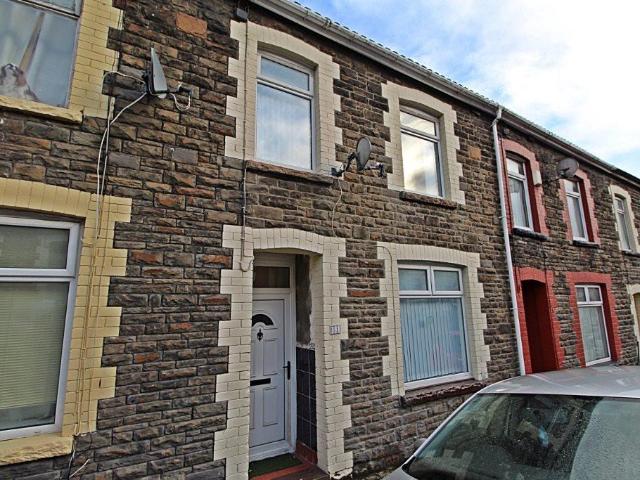 House for rent in Pontypridd, Wales