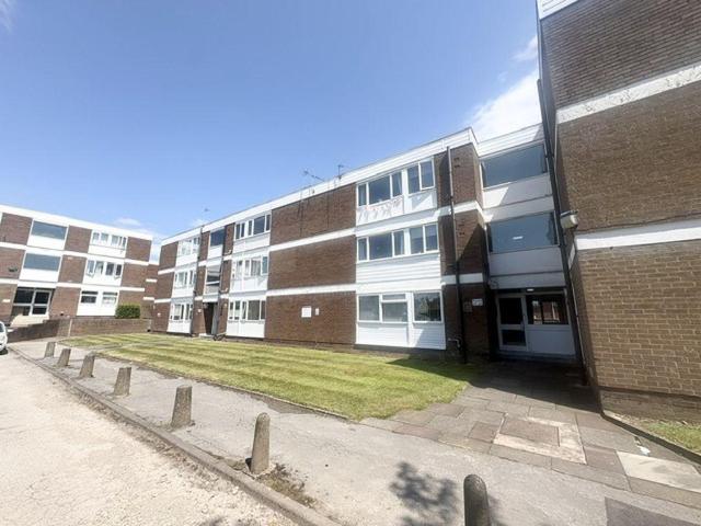 Apartment for rent in Landywood, Great Chatwell
