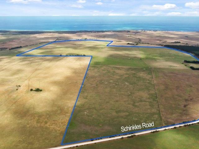 Cottage for sale in Kongorong, South Australia
