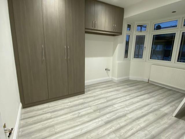 House for rent in London Borough of Ealing, Greater London