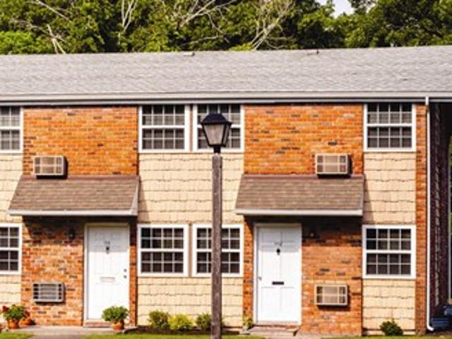 Apartment for rent in Hampton Bays