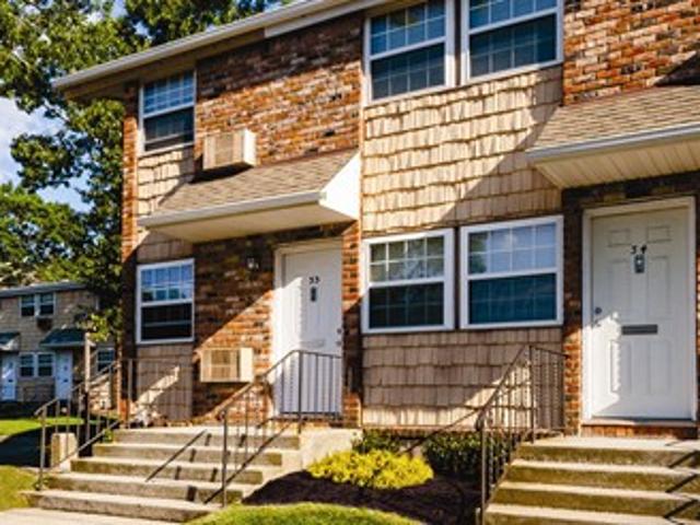 Apartment for rent in Hampton Bays