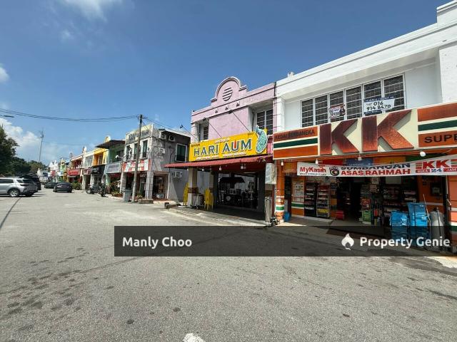 Office for rent in Malaka
