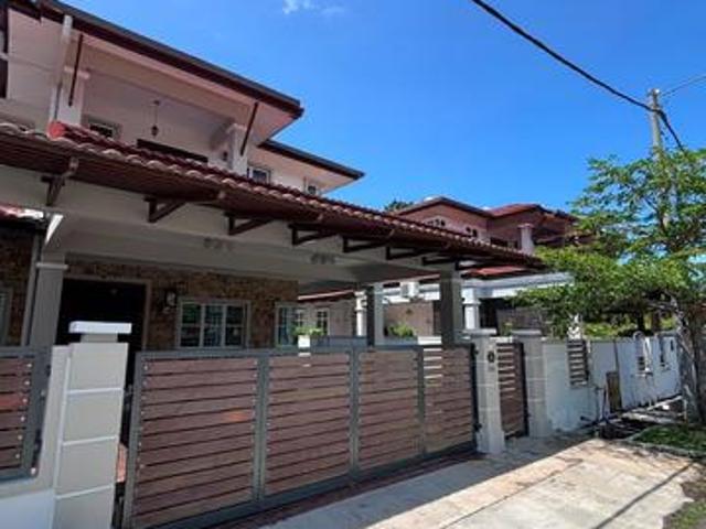 Residential House for sale in Malaka