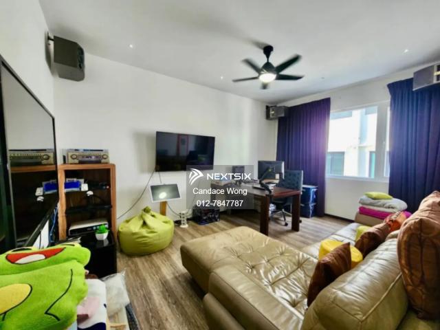Residential House for sale in Malaka