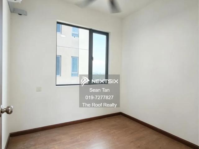 Shop for rent in Malaka