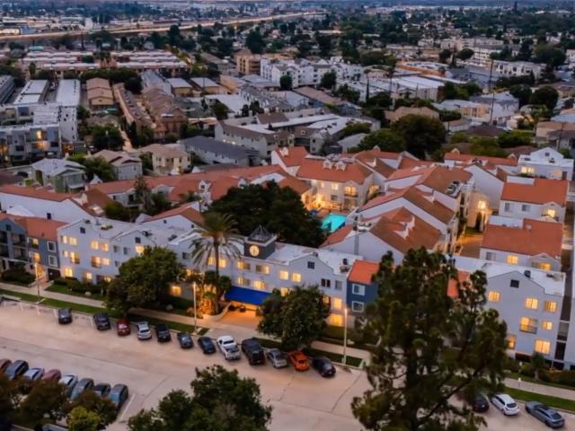 Apartment for rent in Burbank, California