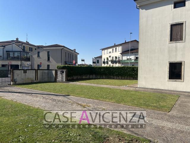 Villa Indipendente in affitto a Camisano Vicentino, Vicenza
