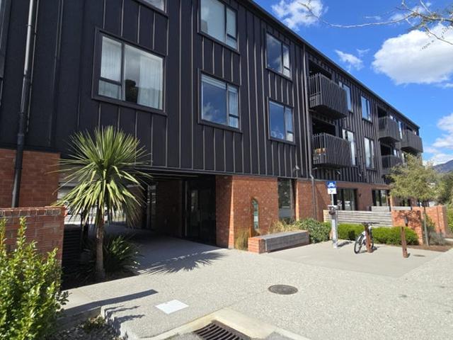Apartment for rent in Otakou