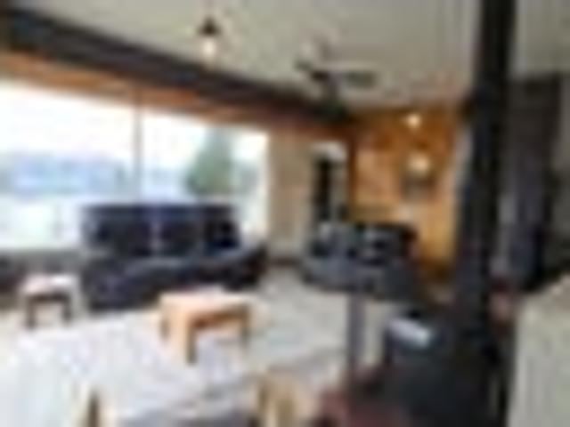 House for rent in Otakou