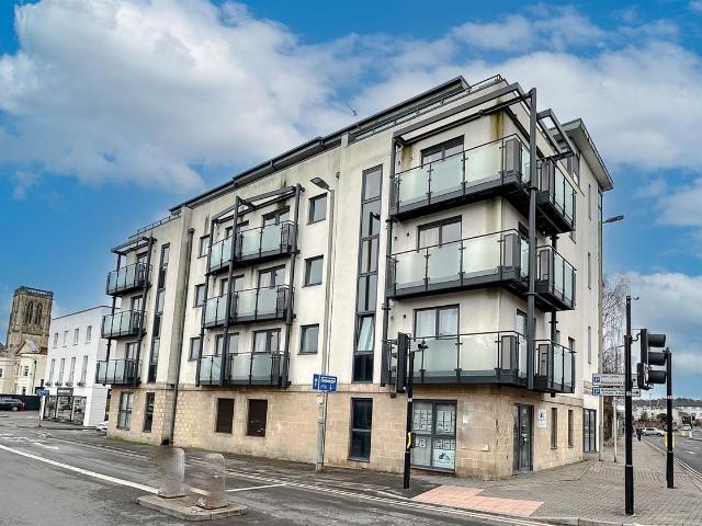 Apartment for rent in Lynworth, Golden Valley