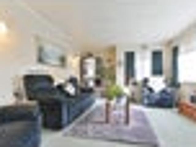 Townhouse for sale in Hastings