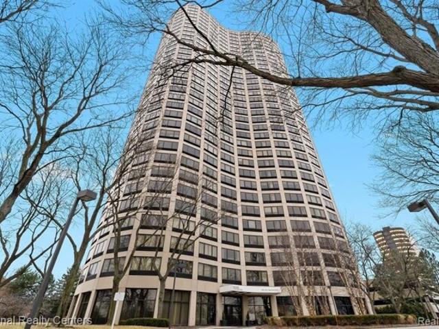 Condo for sale in Southfield