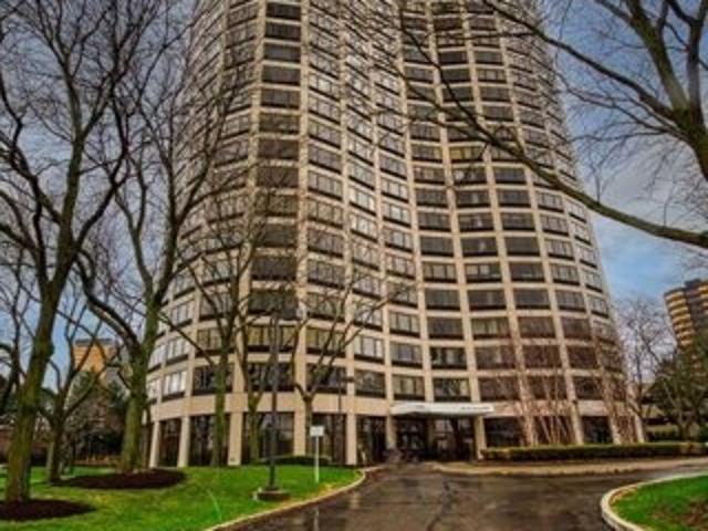 Condo for sale in Southfield