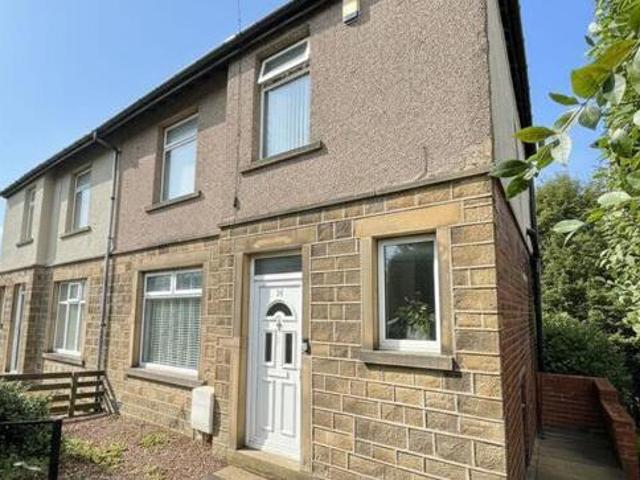 House for sale in Huddersfield, West Yorkshire