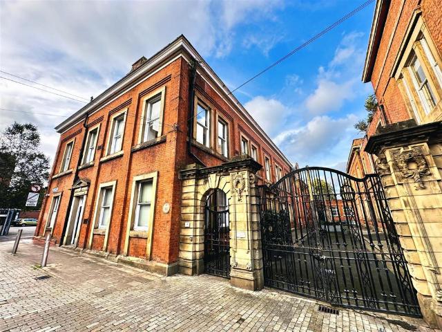 Apartment for rent in Blackfriars, Salford