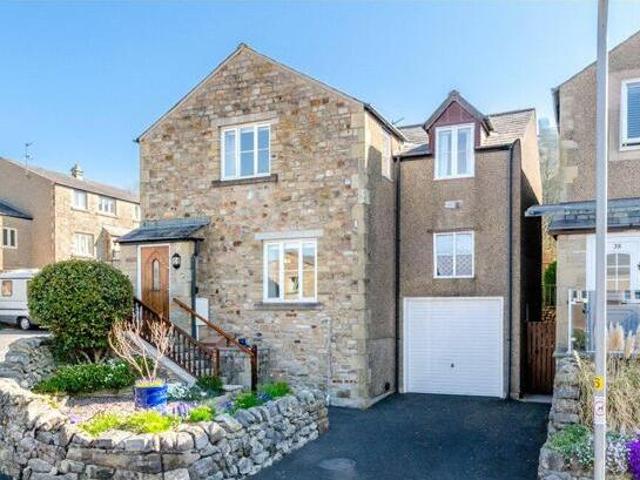 House for sale in Settle, North Yorkshire