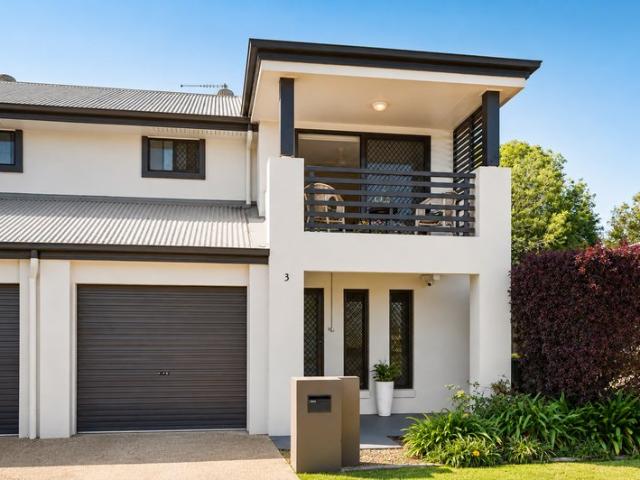 Townhouse for sale in Toombul, Queensland