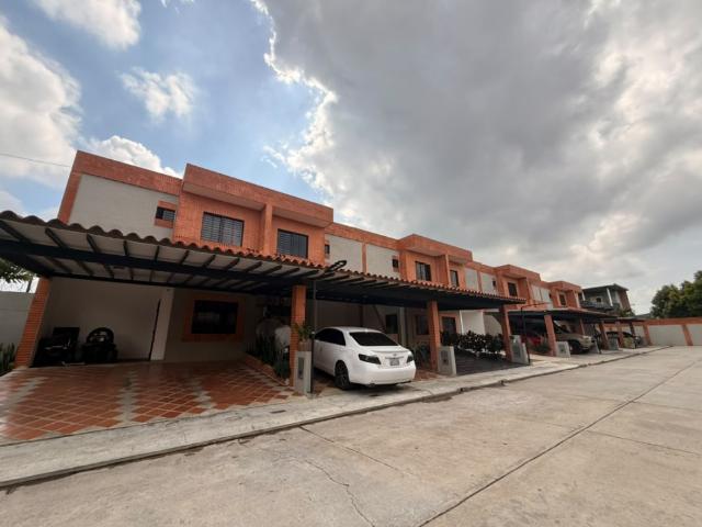 Casa en venta en Barrio 19 de Abril, Valencia