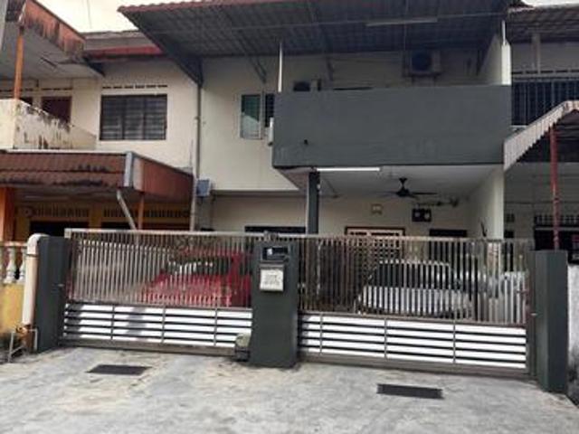 Terraced House for sale in Batu Pahat