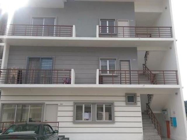 Townhouse for sale in Sendayan Village, Negeri Sembilan
