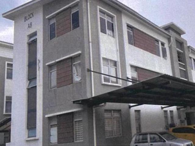 Townhouse for sale in Petaling, Alam Impian