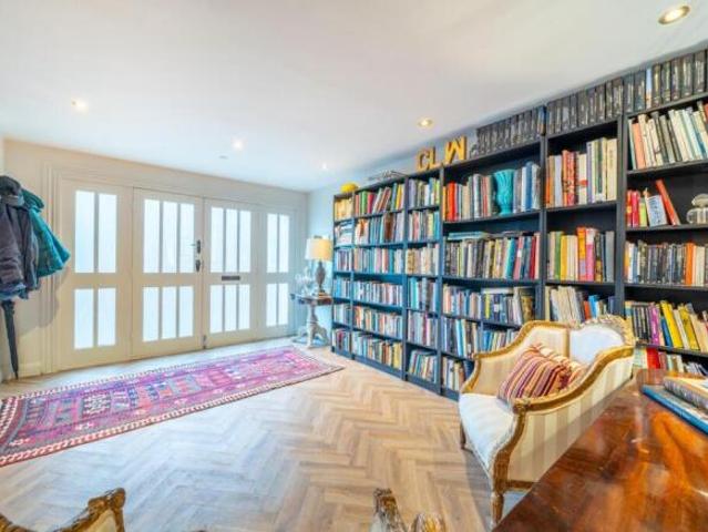 Townhouse for sale in Haddon, East Midlands