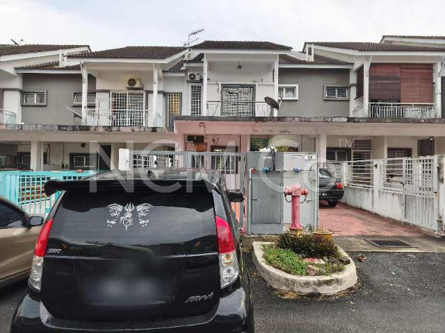 Terraced House for sale in Kuala Selangor, Selangor