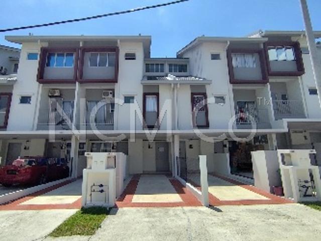 Terraced House for sale in Kuala Selangor, Selangor